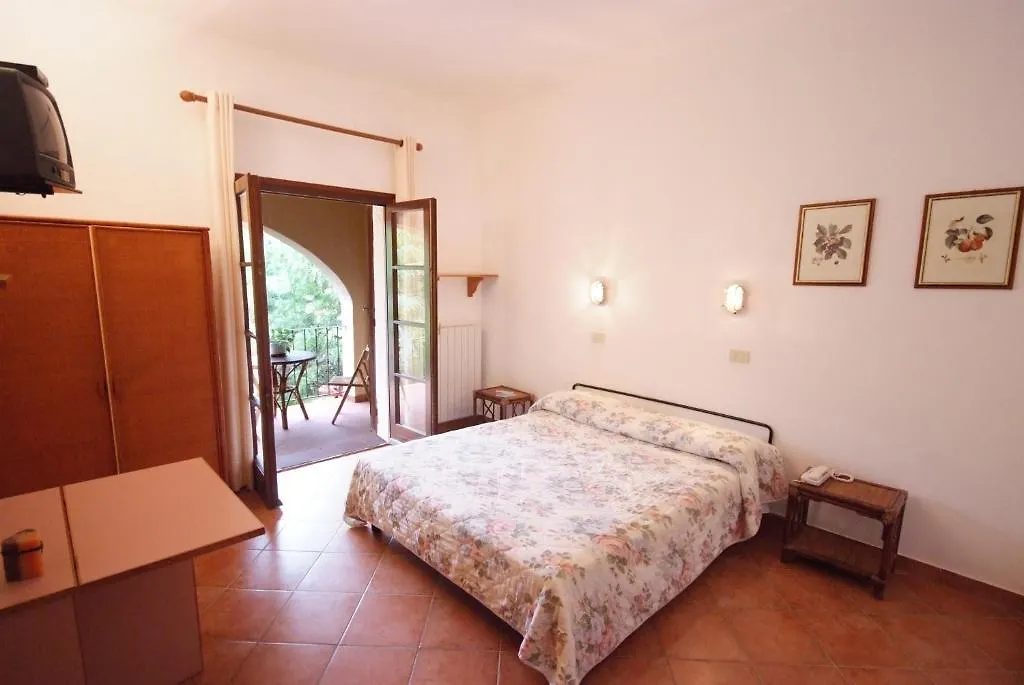 Hotel Voce Del Mare Capoliveri 2*,  Olaszország