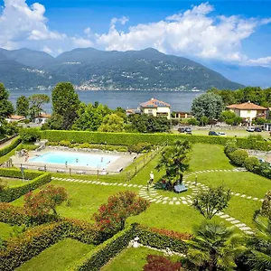 https://residence-lagobello.it-lombardy.com